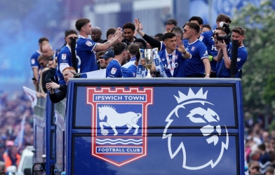 Đánh giá sức mạnh Ipswich Town Ngoại hạng Anh 2026/27: Thay tướng, đổi vận?