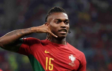 Thua thảm ngày ra quân, Aston Villa lập tức nhắm chiêu mộ đàn em Ronaldo