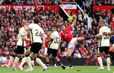 CHÍNH THỨC: MU vượt mặt Liverpool thiết lập kỷ lục cực dị tại Ngoại hạng Anh