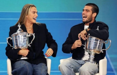 Alcaraz trở lại sau 139 ngày, Sabalenka khởi động giấc mơ hatttrick US Open