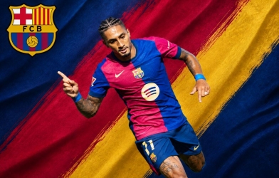 “Nếu trao QBV hôm nay, nó phải thuộc về Raphinha”: Huyền thoại đưa Messi về Barca nói lời thật lòng