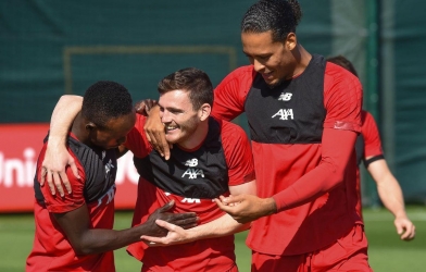 Huyền thoại Liverpool nói lời gan ruột về phán quyết Man City có tội