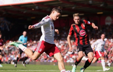 Tin chuyển nhượng 3/10: Liverpool tính thời điểm chia tay ngôi sao 116 triệu bảng