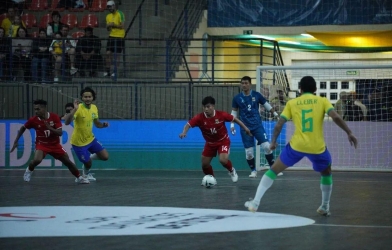 CĐV Indonesia nổi giận sau trận thua đội hạng 133 thế giới: “Đá thế này mà đòi so với Việt Nam?”