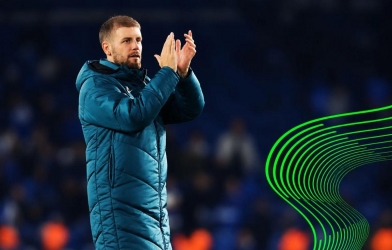 Ứng viên sáng giá thay Carrick bất ngờ để lộ “hợp đồng trọn đời” dịp FIFA Days