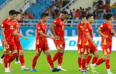 Báo Hàn Quốc: 'Hỏa lực 7 bàn của Việt Nam đã biến mất'
