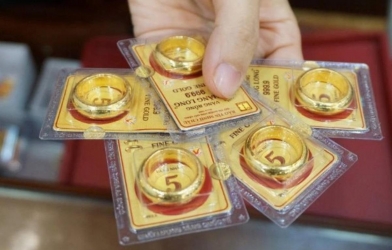 Giá vàng hôm nay 19/10/2026: Chênh lệch mua - bán tiếp tục đáng chú ý