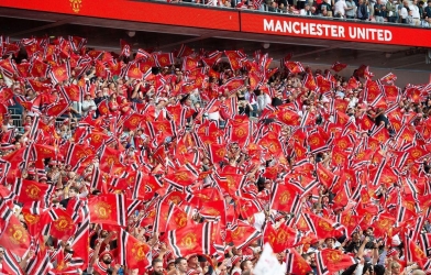 Vì sao Manchester United có lượng người hâm mộ đông đảo?