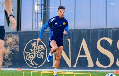Cristiano Ronaldo duy trì phong độ đỉnh cao trong thời gian dài ra sao?