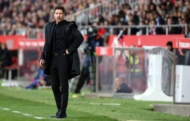 Điều gì tạo nên bản sắc phòng ngự và phản công của Atlético Madrid thời Diego Simeone?