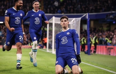 Sơ đồ 4-2-3-1 mang lại những lựa chọn chiến thuật gì cho một đội bóng?