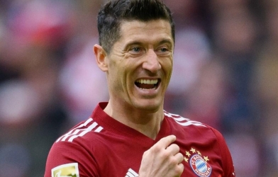 Robert Lewandowski sở hữu những kỹ năng nào của một trung phong hiện đại?