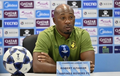 HLV Singapore nói lời đáng chú ý sau trận thắng CAHN