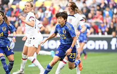 ĐT Việt Nam đối đầu sao Chelsea tại giải châu Á