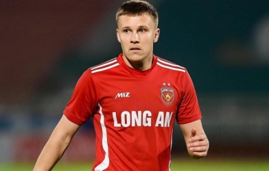 Ngoại binh Nga chia tay CLB 2 lần vô địch V-League