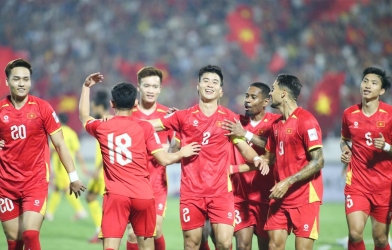 ĐT Việt Nam nhận thưởng cực khủng sau khi đè bẹp Malaysia