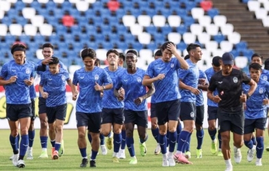 Campuchia chơi lớn tung dàn siêu sao nhập tịch đấu ĐT Việt Nam