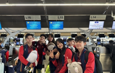 Tuyển Việt Nam về nước sau hành trình săn vé World Cup