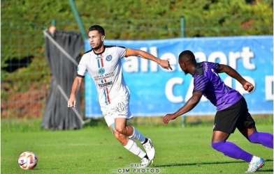 Trung vệ Việt kiều Pháp lọt tầm ngắm 3 'ông lớn' V.League