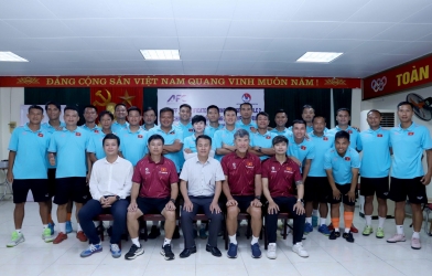 Bế mạc khóa học HLV bóng đá chứng chỉ ‘B’ AFC/VFF