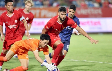 Hàng loạt đội bóng V.League tăng tốc săn sao trước mùa giải mới