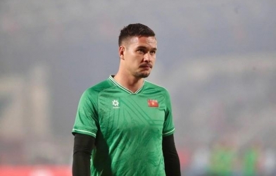 Tân vương V.League công bố quyết định quan trọng với thủ môn Việt kiều