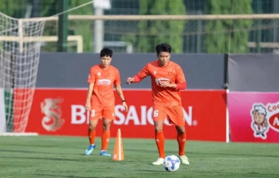 Hậu vệ ĐT Việt Nam gặp sự cố hy hữu trước trận ra quân AFF Cup
