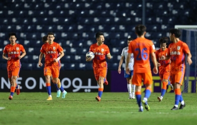 Thủng lưới 15 bàn, CLB Trung Quốc vẫn sánh ngang HAGL tại AFC Champions League