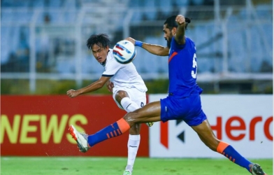 Không tạo được bất ngờ, Campuchia dễ dàng bị đội hạng 106 FIFA hạ gục