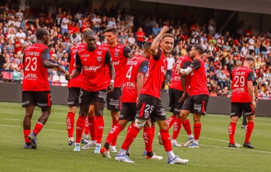 Pau FC bị Guingamp 'hủy diệt' trong ngày Quang Hải chào sân ở Ligue 2
