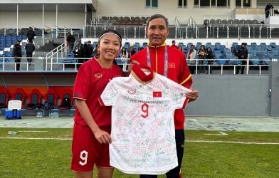 HLV Mai Đức Chung nói gì khi Huỳnh Như không lên tuyển?