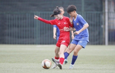 Phong Phú Hà Nam vươn lên dẫn đầu giải U16 nữ QG