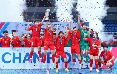 1 đội tuyển Việt Nam tập xuyên Tết để chuẩn bị cho giải AFF