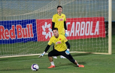 HLV Kim Sang Sik gọi cầu thủ Việt kiều thứ 2 lên ĐT Việt Nam