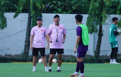 HLV Nhật Bản loại hàng loạt cầu thủ trẻ của tuyển Việt Nam