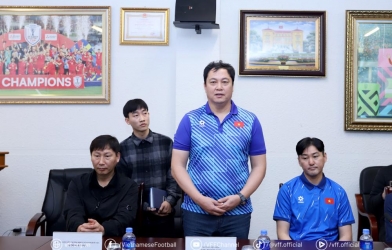 CHÍNH THỨC: HLV Hàn Quốc gia hạn hợp đồng với ĐT Việt Nam