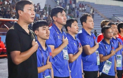 CHÍNH THỨC: Chia tay ĐT Việt Nam, HLV Hàn Quốc có bến đỗ cực lạ