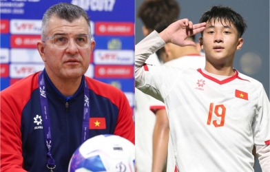 CHÍNH THỨC: HLV Brazil loại cầu thủ ghi bàn nhiều nhất Việt Nam