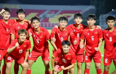 2 đội tuyển Việt Nam cùng tranh vé World Cup trong tháng 5