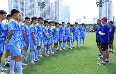 HLV Nhật Bản phải loại thêm 2 cầu thủ U19 Việt Nam trước giải AFF