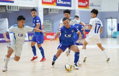 Xuất hiện 2 chiến thắng khó tin 7-1 ở giải VĐQG Việt Nam