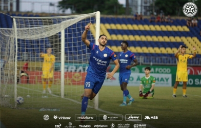 Thắng đậm SLNA, PVF CAND giành suất đá play-off trụ hạng