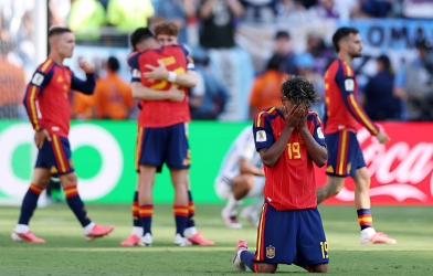 Tây Ban Nha giành chức vô địch thuyết phục nhất nhì lịch sử World Cup