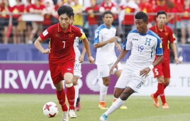 Đội trưởng U20 Việt Nam từng dự World Cup bất ngờ lên Facebook xin việc