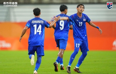 CĐV Đông Nam Á liên tục réo tên U23 Việt Nam khi Thái Lan thắng ngược đẳng cấp