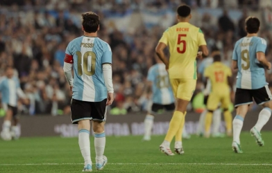Trực tiếp bóng đá Argentina 0-0 Benin: Messi đang là tâm điểm