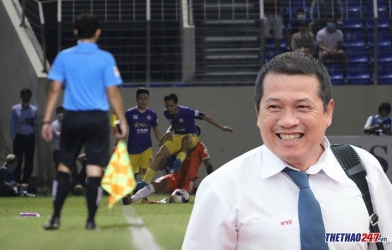 Trưởng ban trọng tài VFF: 'Thông cảm được cho pha vào bóng của Văn Quyết'