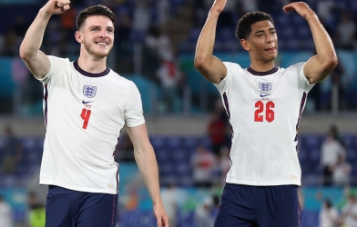 Đối tác chốt giá bán ‘tiền vệ số 1 nước Anh’, MU có động thái lạ khiến ai ai cũng bất ngờ