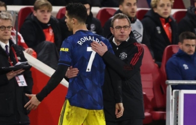 Loại Pochettino, Erik ten Hag, cựu sao chốt xong cái tên giúp MU thống trị châu Âu