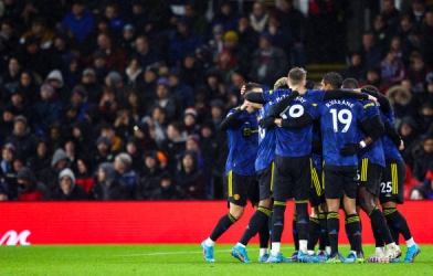 Thierry Henry: ‘Đây không phải là một MU mà tôi được biết’